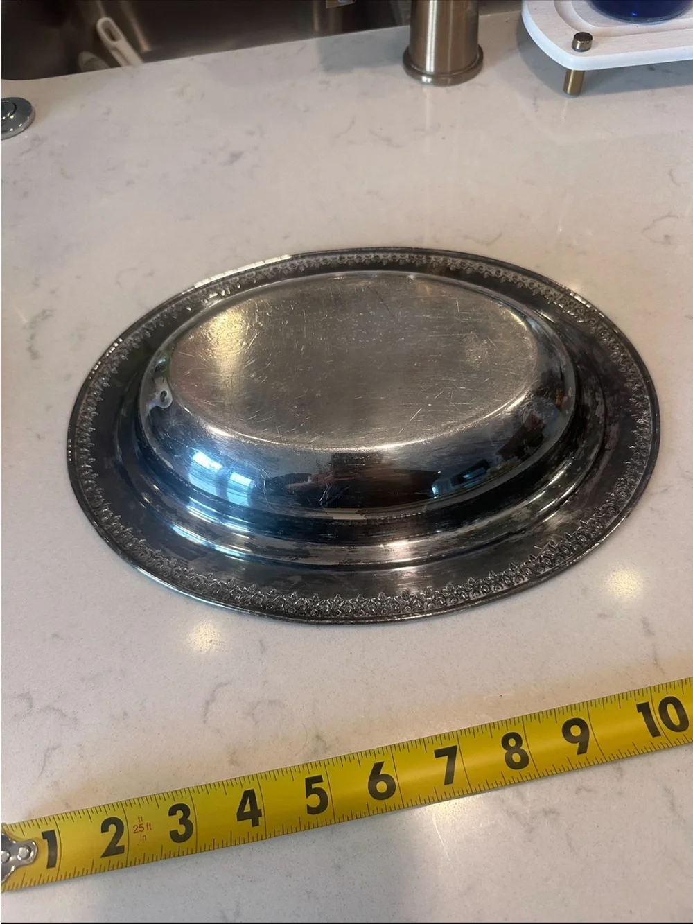N/A elegant oval